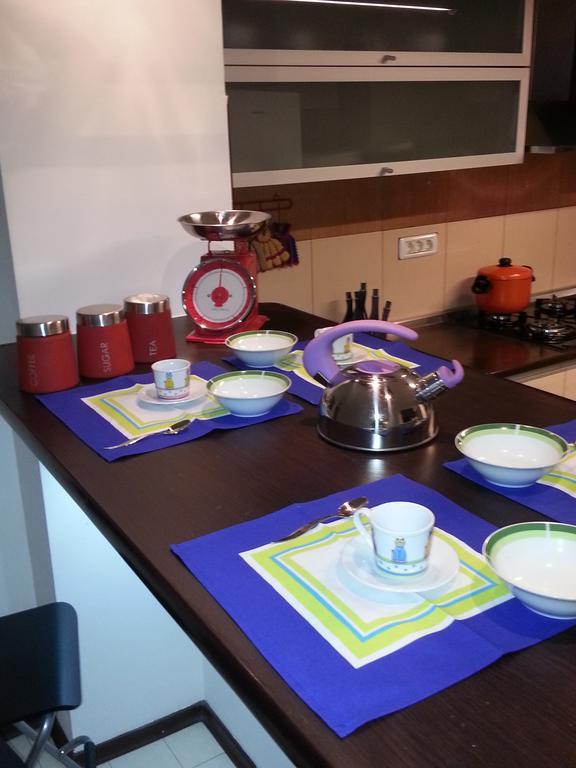 Apartment 3 Rooms Elegant บูคาเรสต์ ภายนอก รูปภาพ