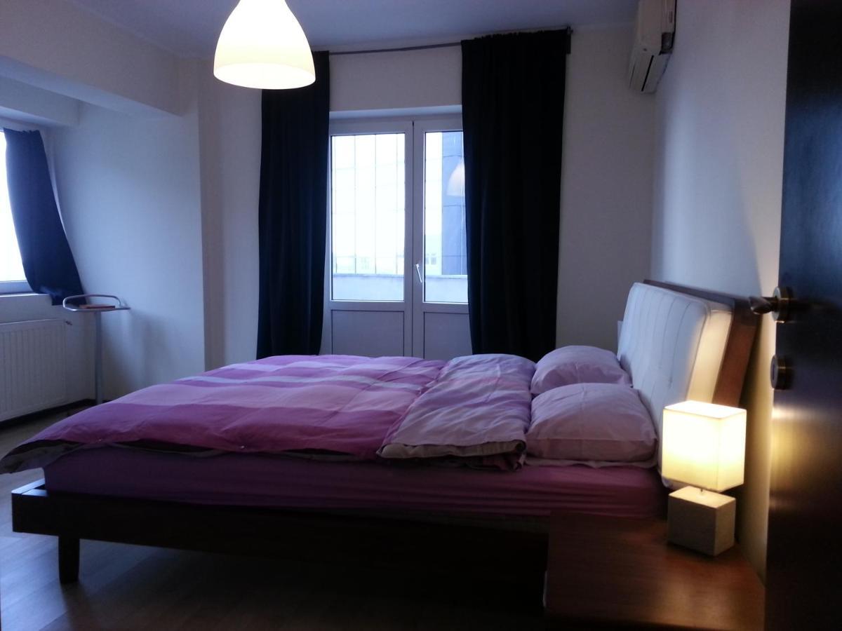 Apartment 3 Rooms Elegant บูคาเรสต์ ภายนอก รูปภาพ