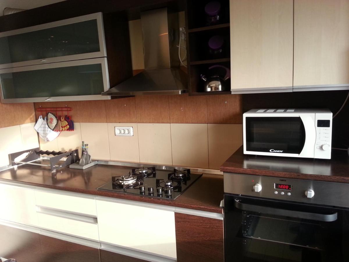 Apartment 3 Rooms Elegant บูคาเรสต์ ภายนอก รูปภาพ